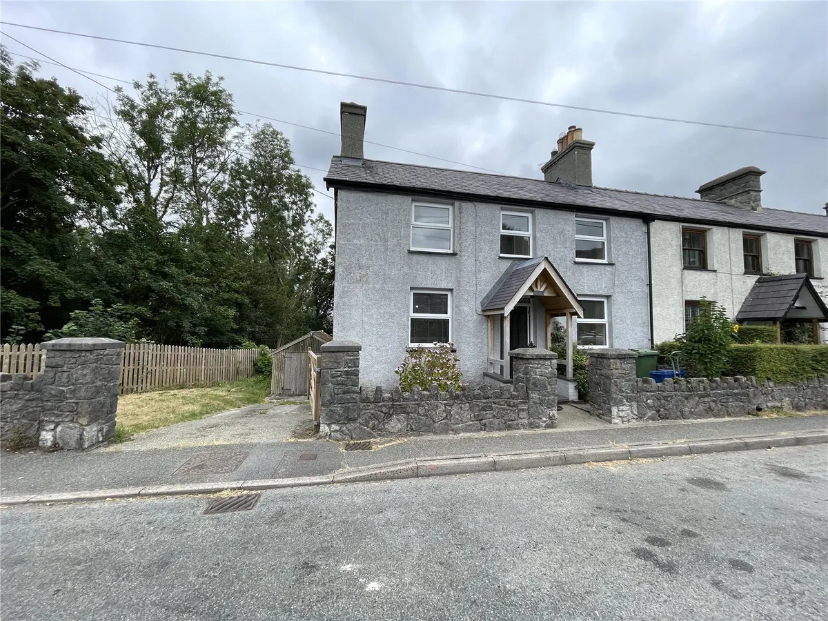 New Terrace, Tregarth, Bangor, LL57