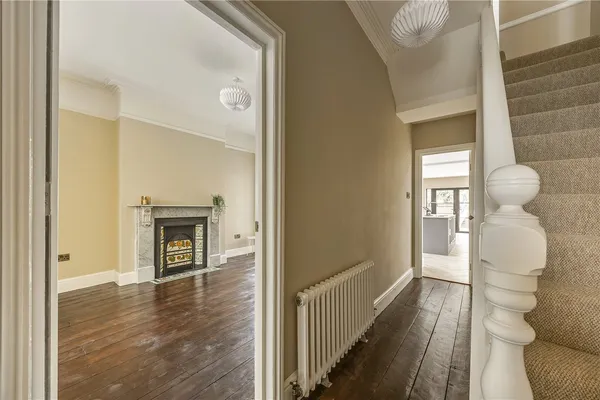 Kensington Avenue, Cheltenham, GL50 photo 6