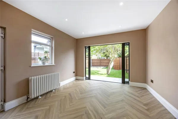 Kensington Avenue, Cheltenham, GL50 photo 8