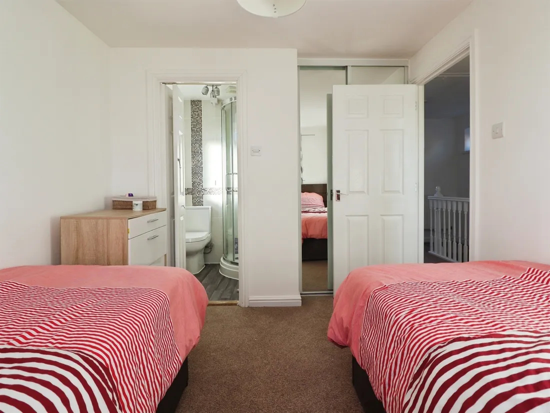 Property photo 15