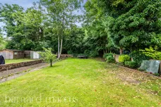 St James's Park, Croydon