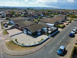 Mountbatten Drive, Eastbourne thumb 3