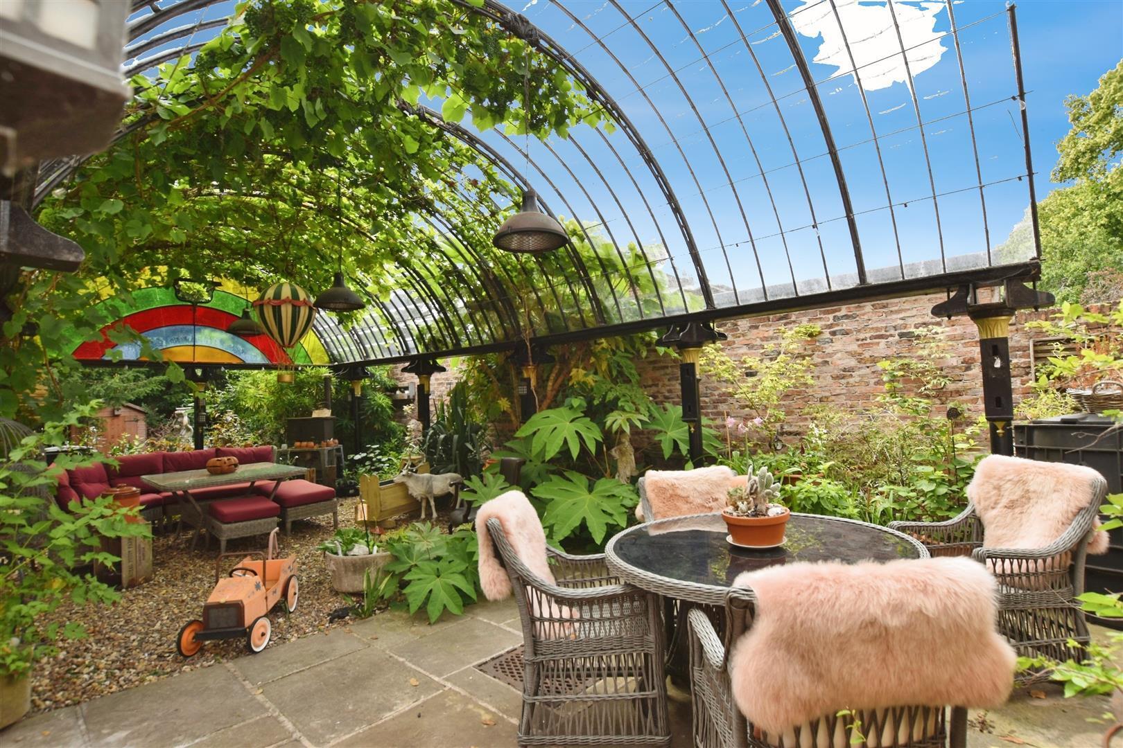 Fletchergate, Hedon, Hull Image 33