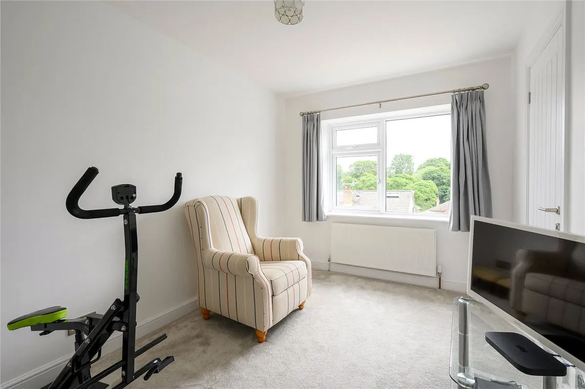 Crofton Rise, Shadwell, Leeds, LS17