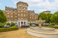Chapman Square, London, SW19 photo 8
