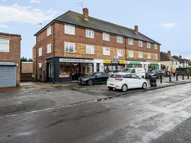 Farm Road, Maidenhead photo