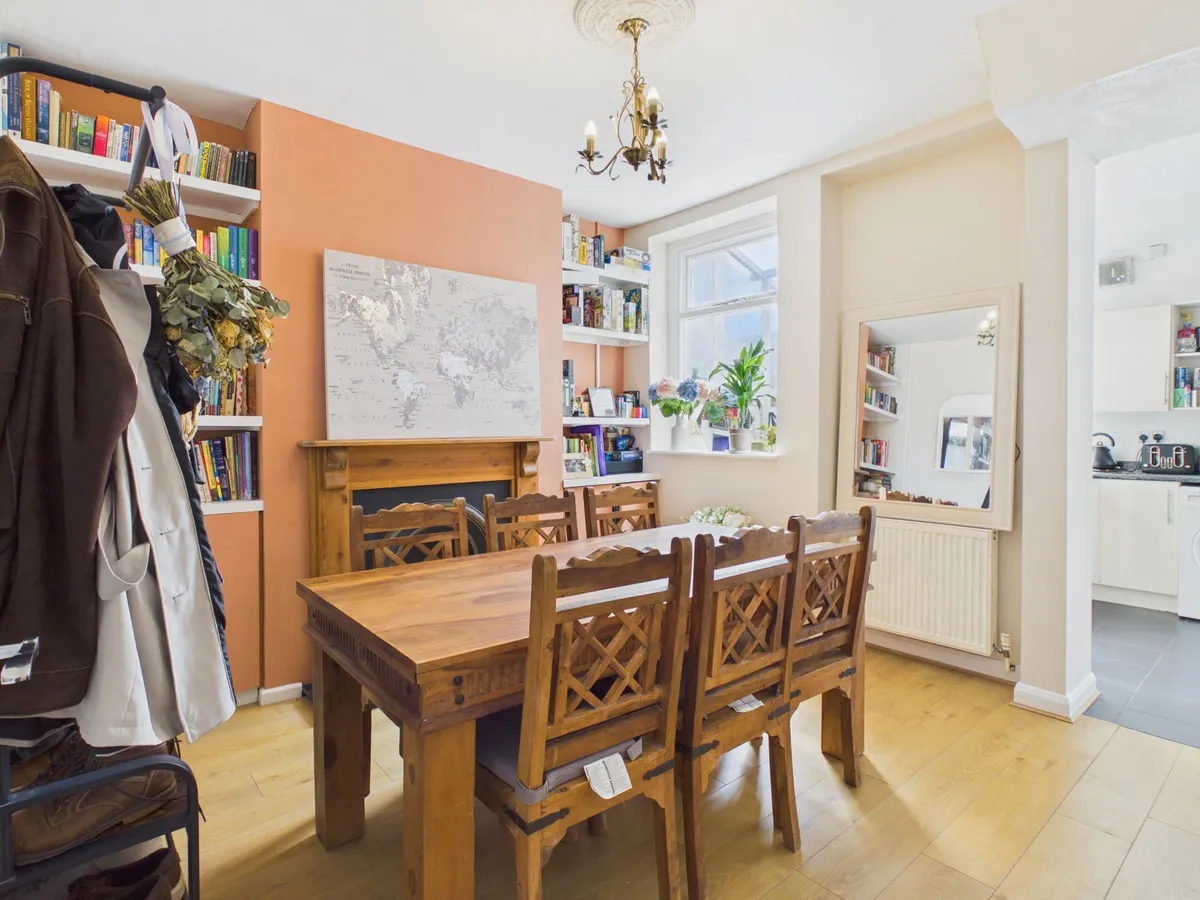 Guthrie Street, Barry, CF63