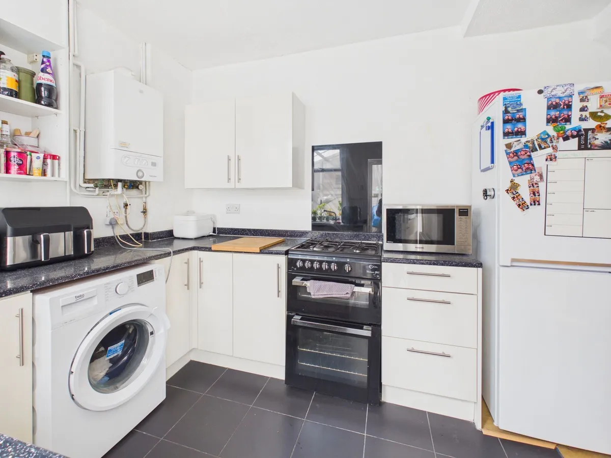 Guthrie Street, Barry, CF63