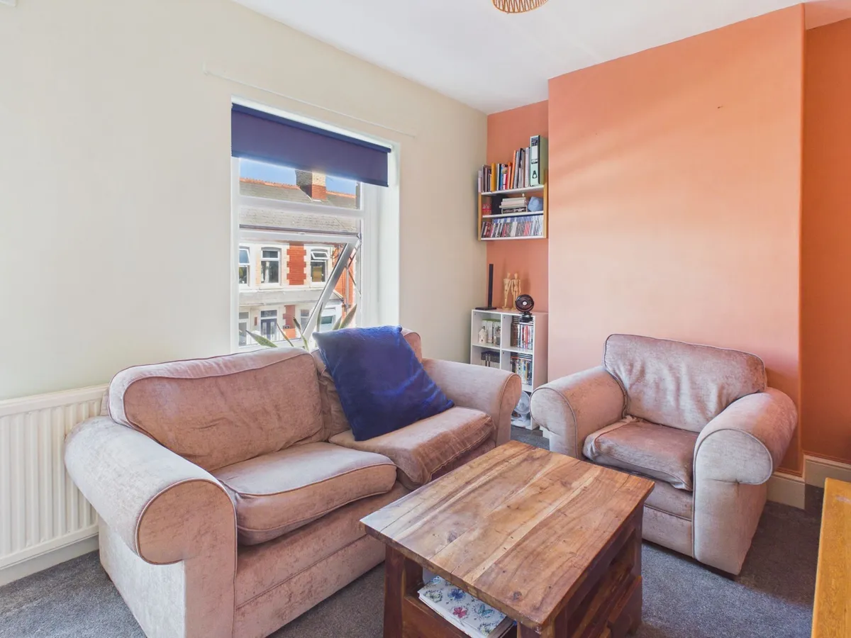 Guthrie Street, Barry, CF63