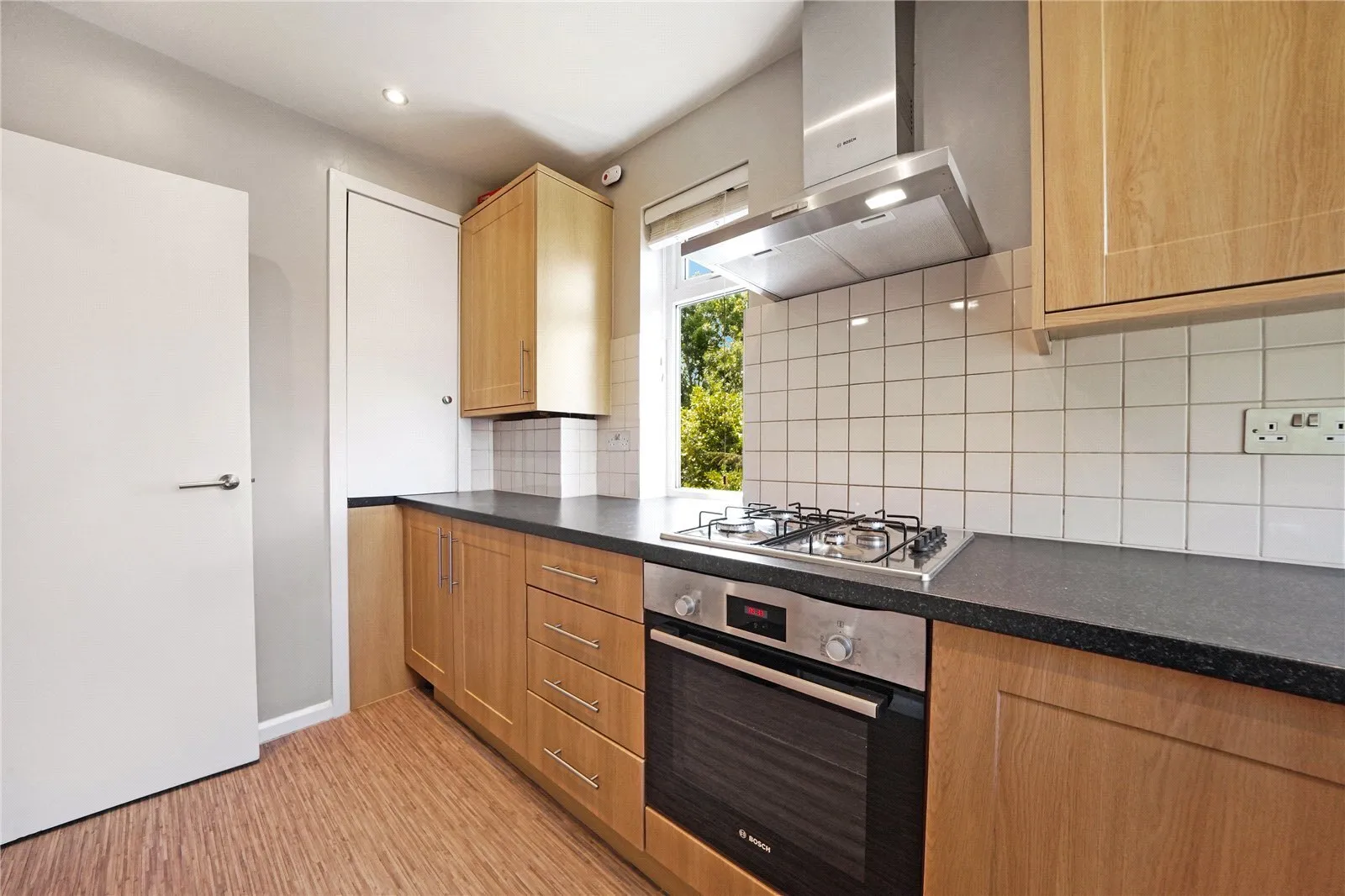 Vines Avenue, Finchley Central, London, N3