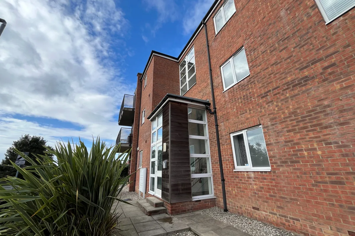 Swarcliffe Approach, LEEDS