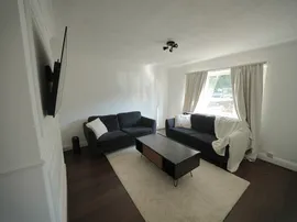 Bowden Wood Crescent, Sheffield thumb 3