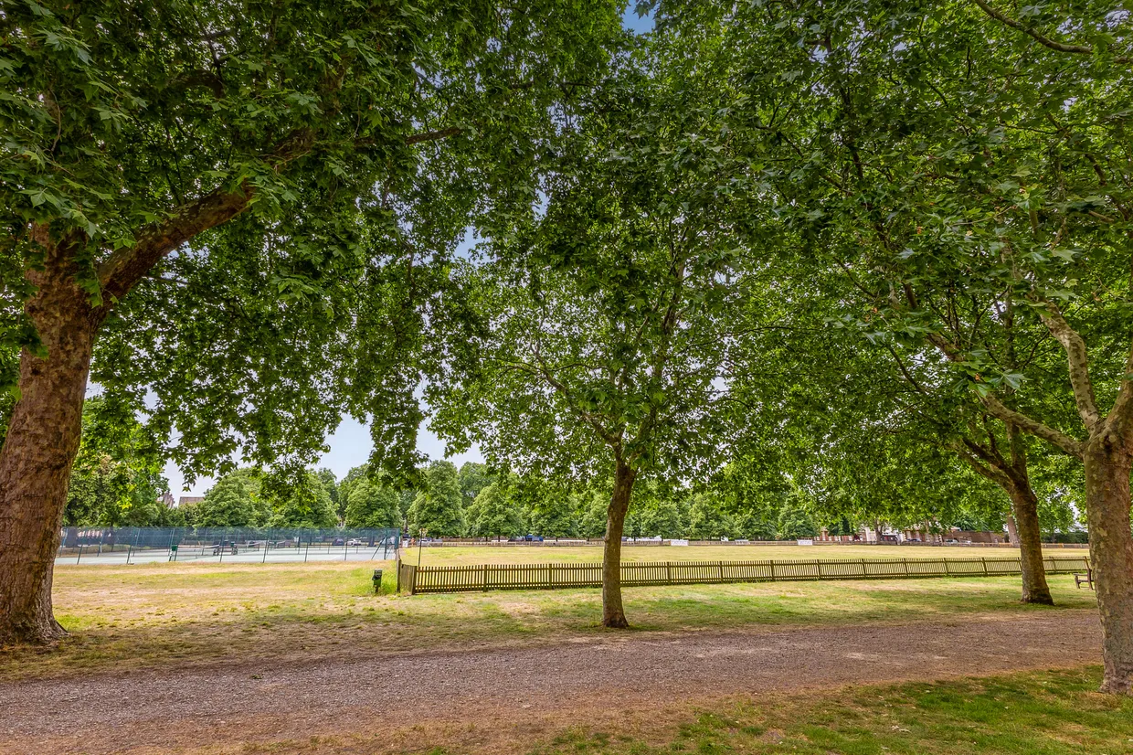 Franklins Row, London, SW3 photo 10
