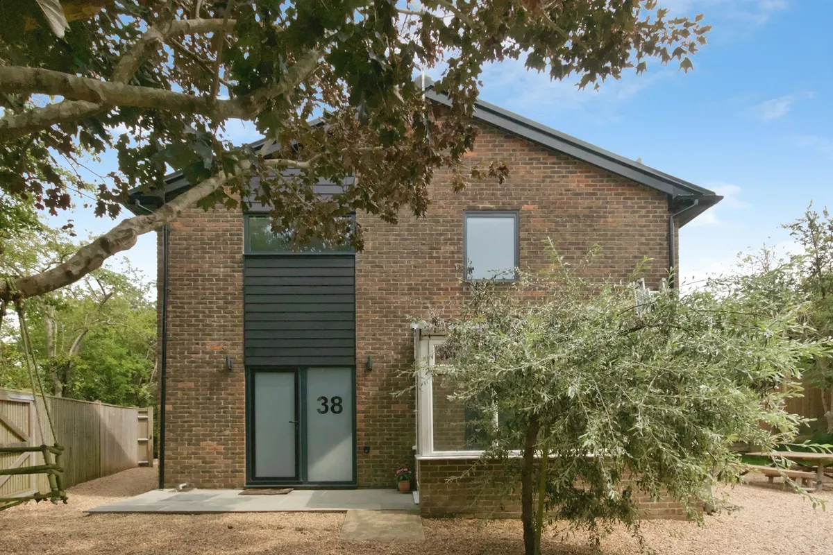 Lynholm Road, Polegate