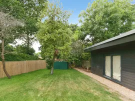 Lynholm Road, Polegate thumb 2