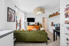 Oaklands Grove, London