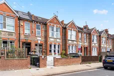 Oaklands Grove, London