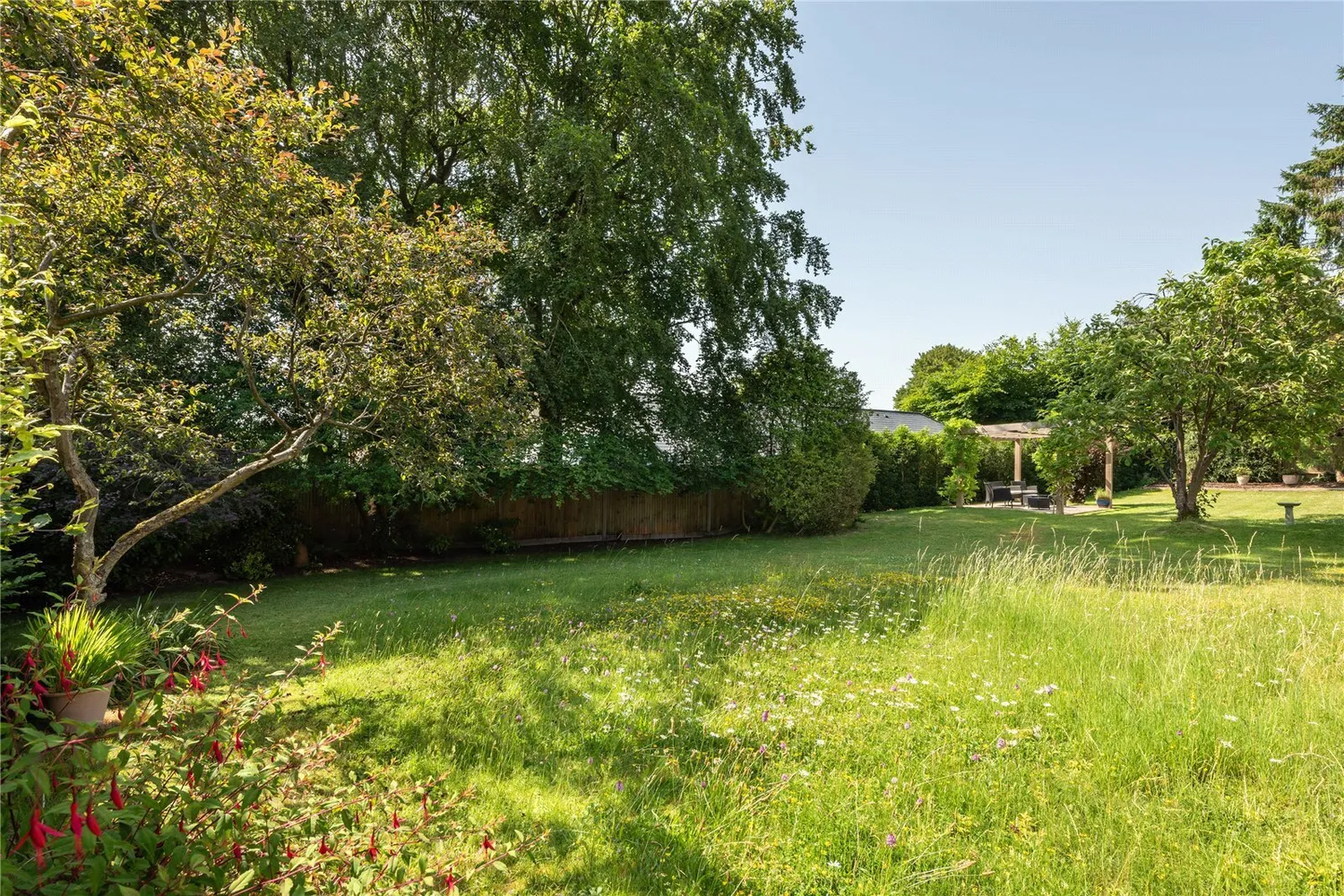 The Coombe, Betchworth, RH3 photo 19