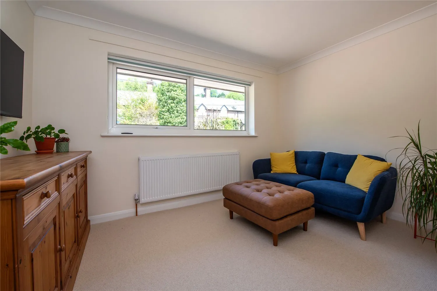 The Coombe, Betchworth, RH3 photo 26