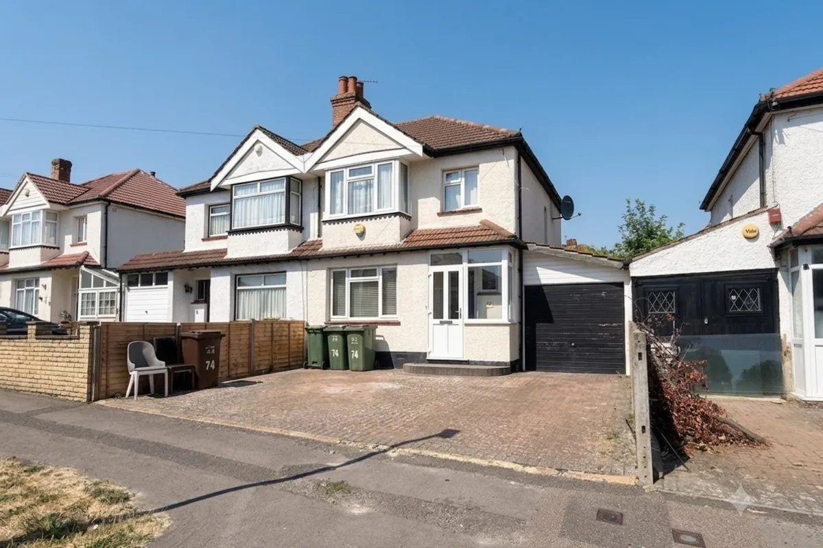 Surrey Grove, SUTTON