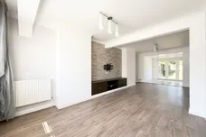 Surrey Grove, SUTTON
