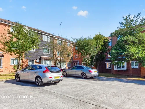 Silver Birch Close, Londonphoto