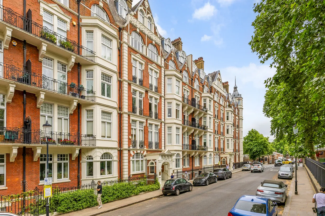 Franklins Row, London, SW3 photo 9