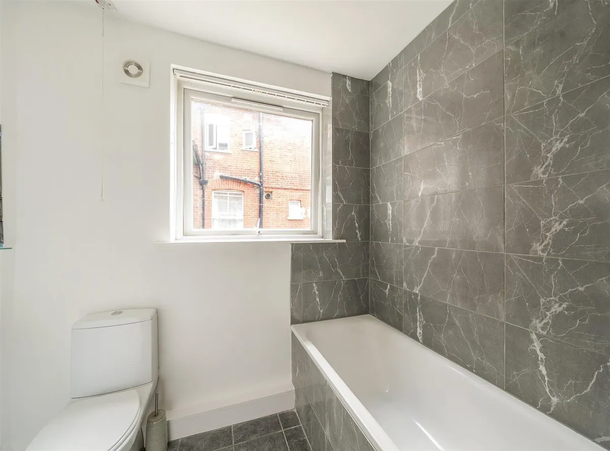 Walm Lane, London NW2