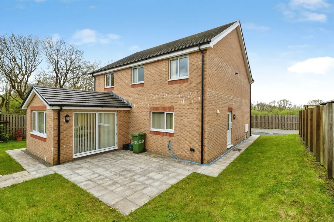 Property photo 28