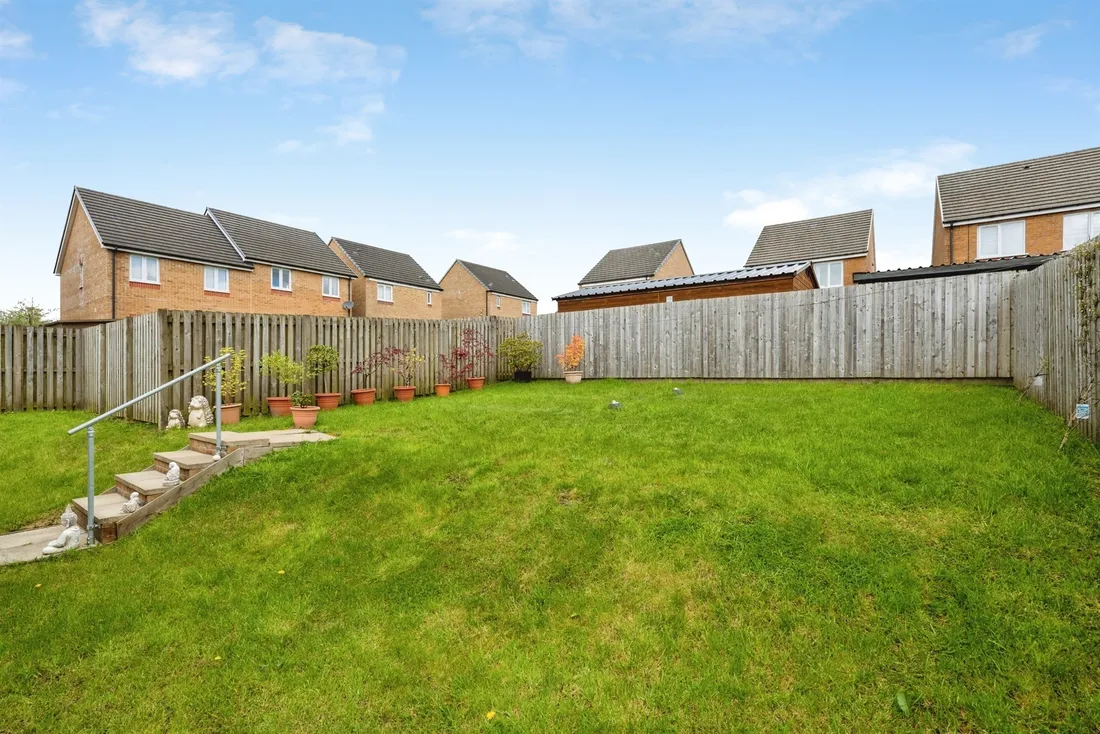 Property photo 31