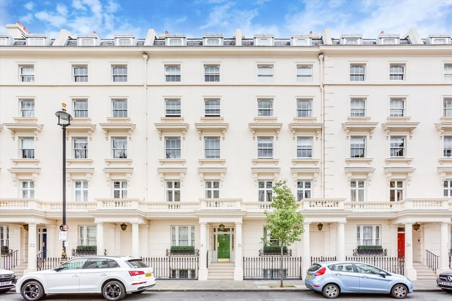 Gloucester Street, London, SW1V photo 9