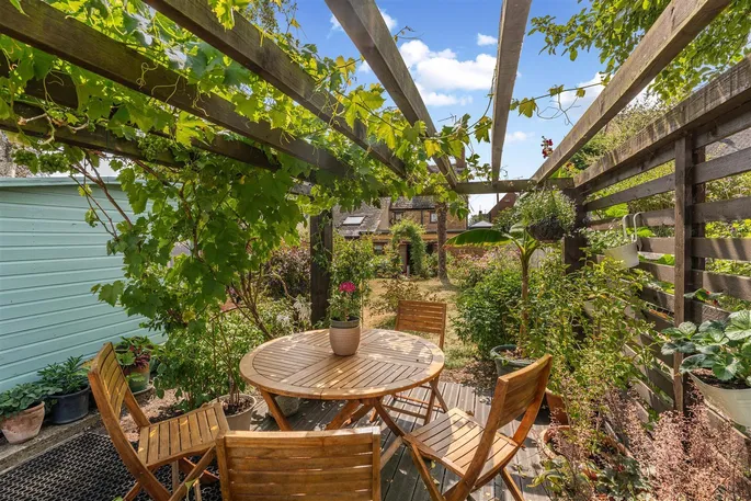 Property carousel image 14