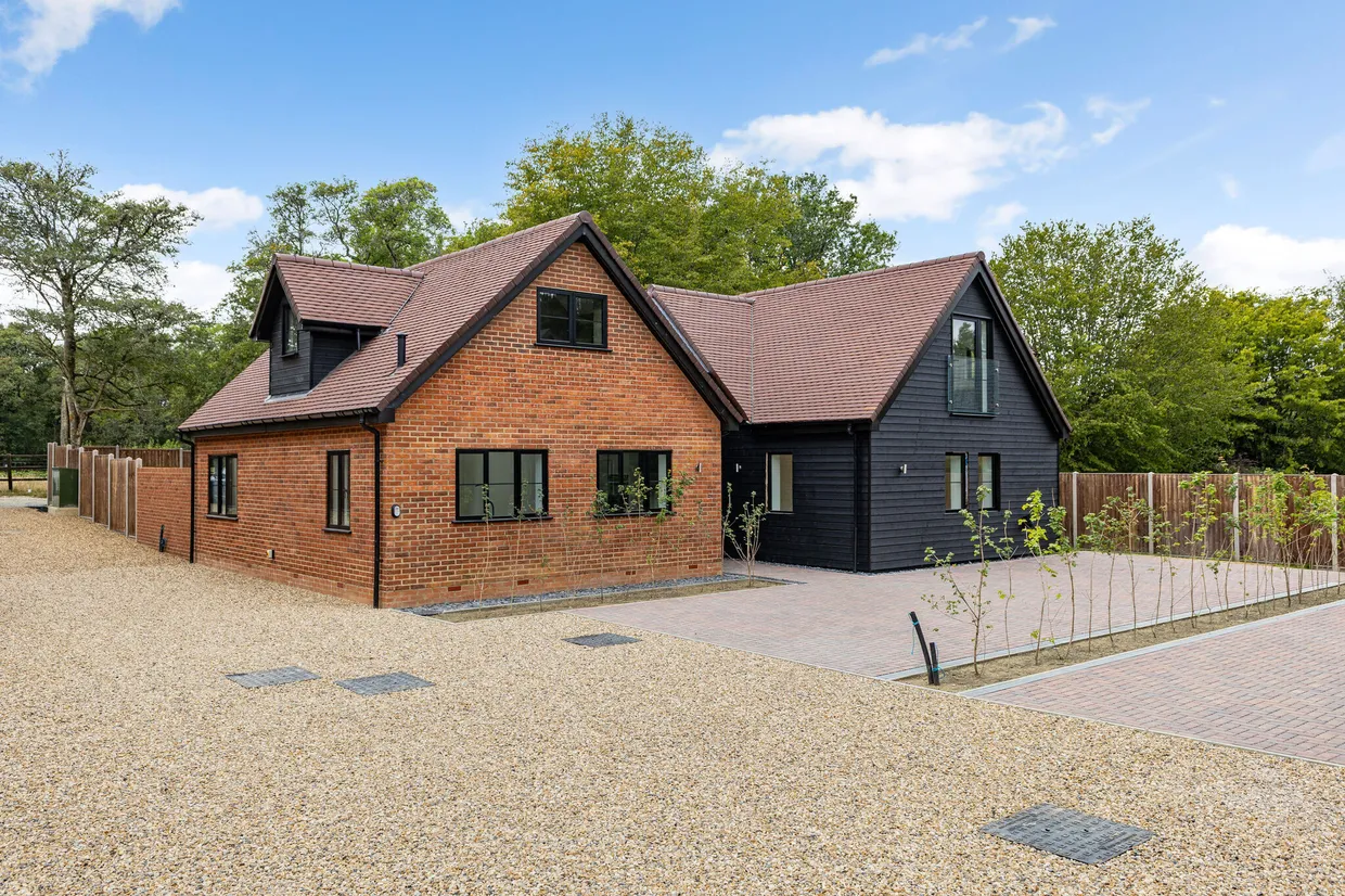 Russley Acres, Partridge Lane, Horsham, RH12 photo 2