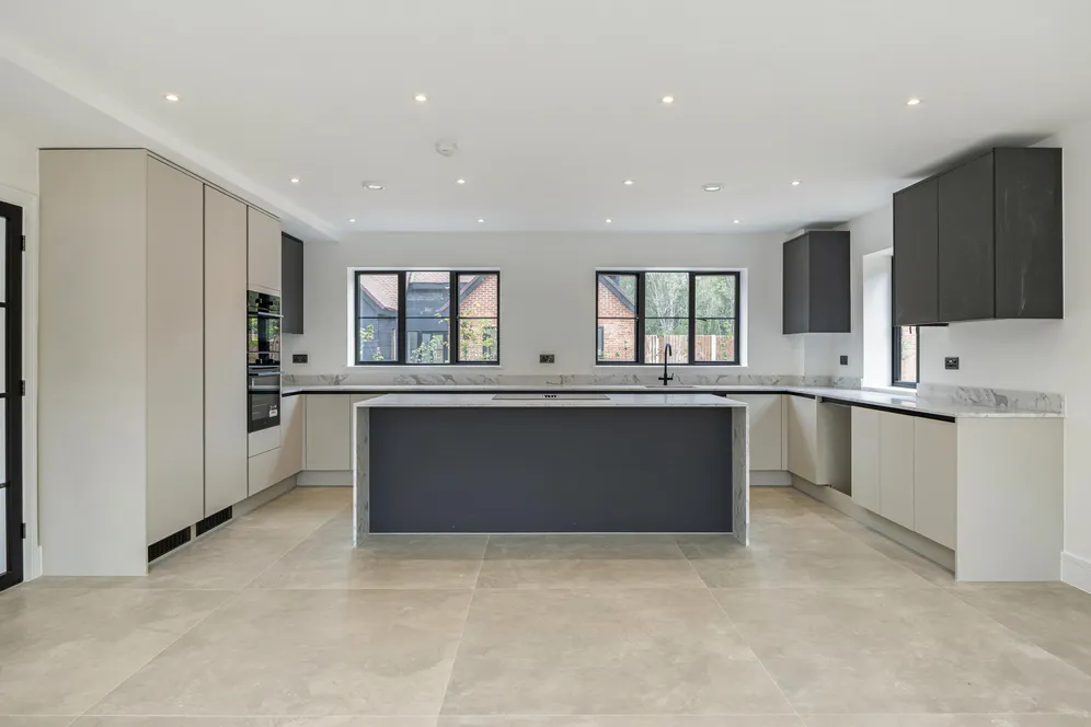 Russley Acres, Partridge Lane, Horsham, RH12 photo 3