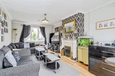 Walford Drive, LINCOLN