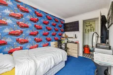 Walford Drive, LINCOLN