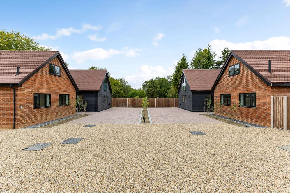 Russley Acres, Partridge Lane, Horsham, RH12 photo 8