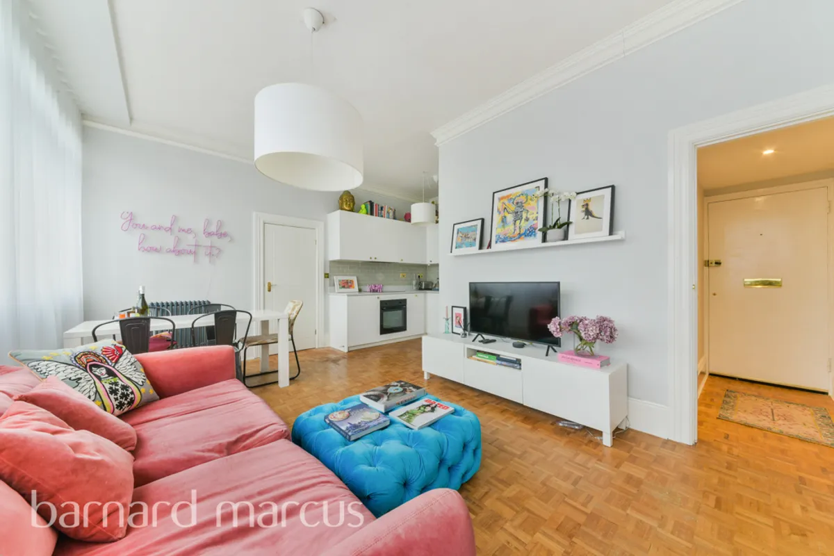 Kersfield Road, London