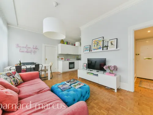 Kersfield Road, Londonphoto