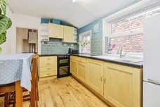 West Parade, LINCOLN