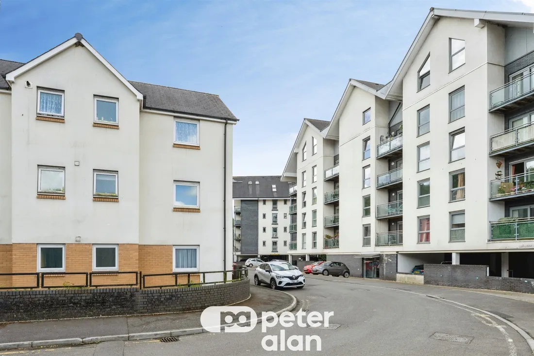 Property photo 13
