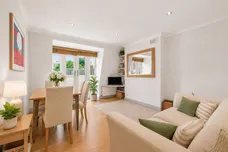 Eardley Crescent, London