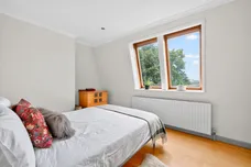 Eardley Crescent, London