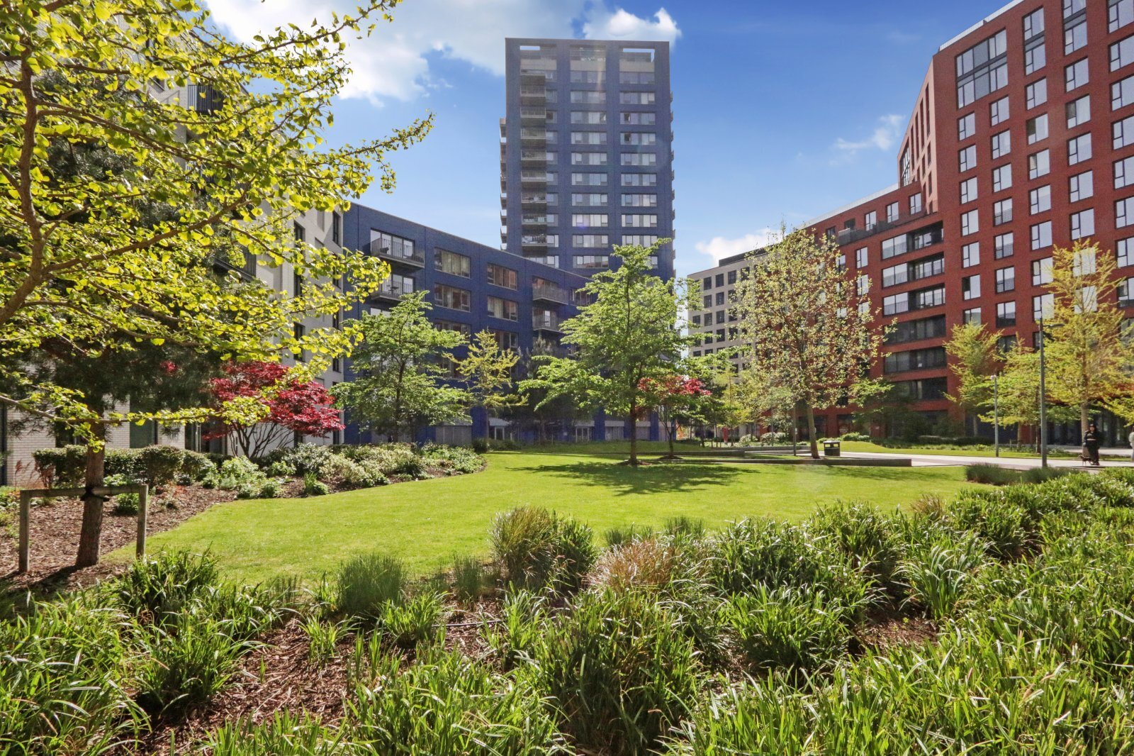 Botanic Square, Canning Town, London, E14 Image 7