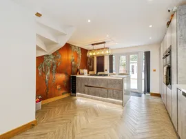 Brutus Court, North Hykeham, Lincoln thumb 3