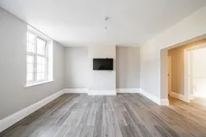 Finchley Road London NW3 photo 3
