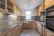 Arthur Road London SW19 photo 9