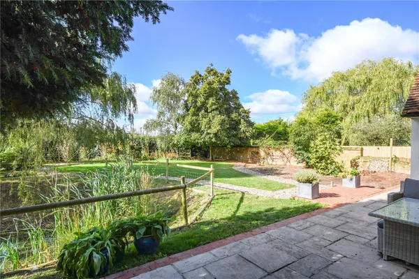 Watch House Green, Felsted, CM6 photo 3