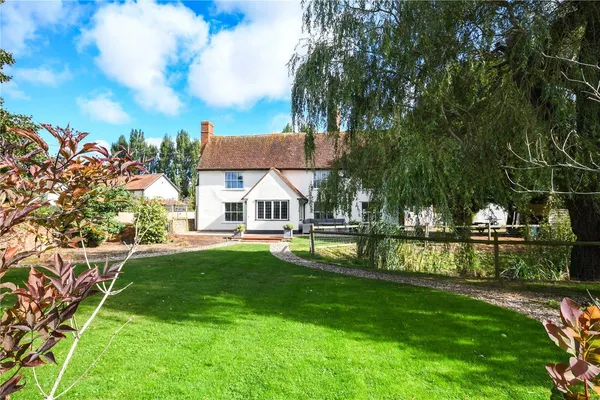 Watch House Green, Felsted, CM6 photo 22
