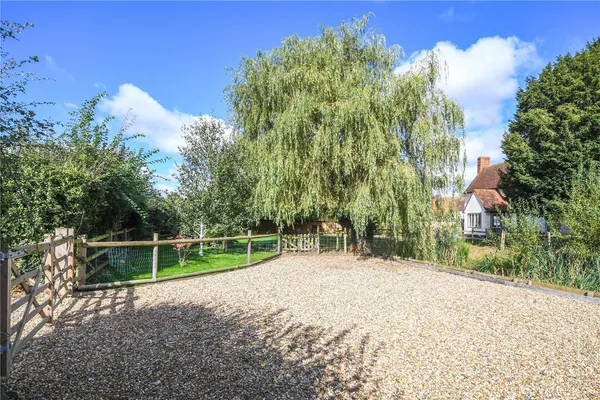Watch House Green, Felsted, CM6 photo 23